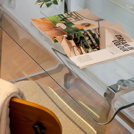 Διαμέρισμα Full-floor 2-bedroom With Balconies - Prime Location Near Calea Victoriei Βουκουρέστι