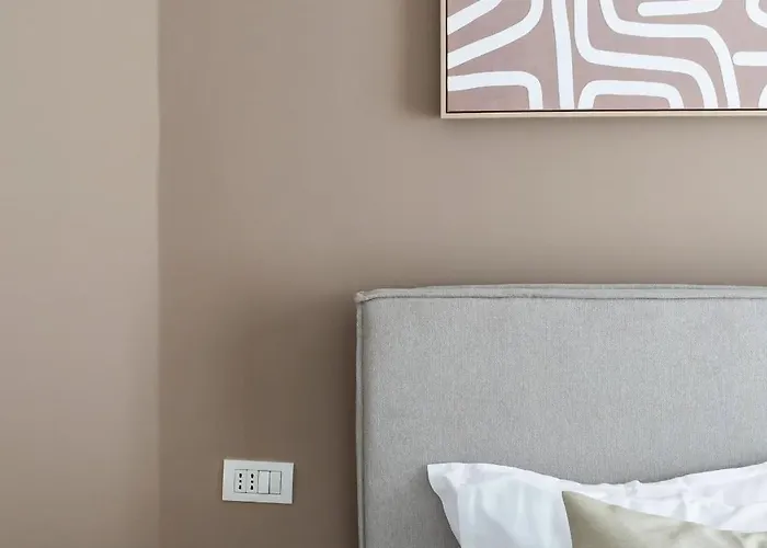 Full-floor 2-bedroom With Balconies - Prime Location Near Calea Victoriei