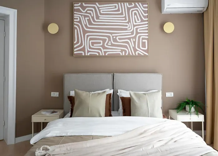 Full-floor 2-bedroom With Balconies - Prime Location Near Calea Victoriei شقة بوخارست