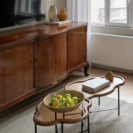 Full-floor 2-bedroom With Balconies - Prime Location Near Calea Victoriei * ブカレスト